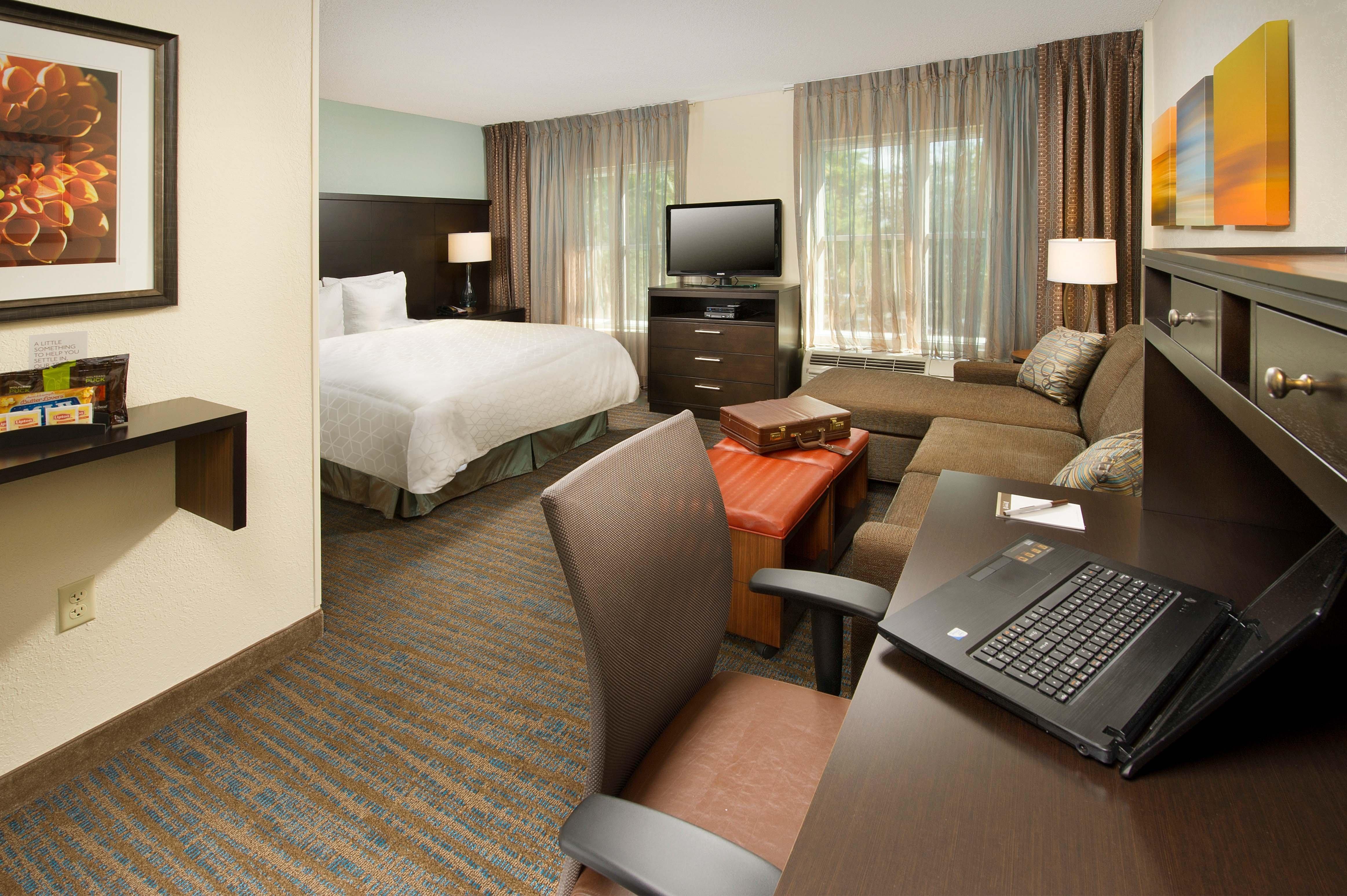 Staybridge Suites Bismarck By Ihg Kültér fotó