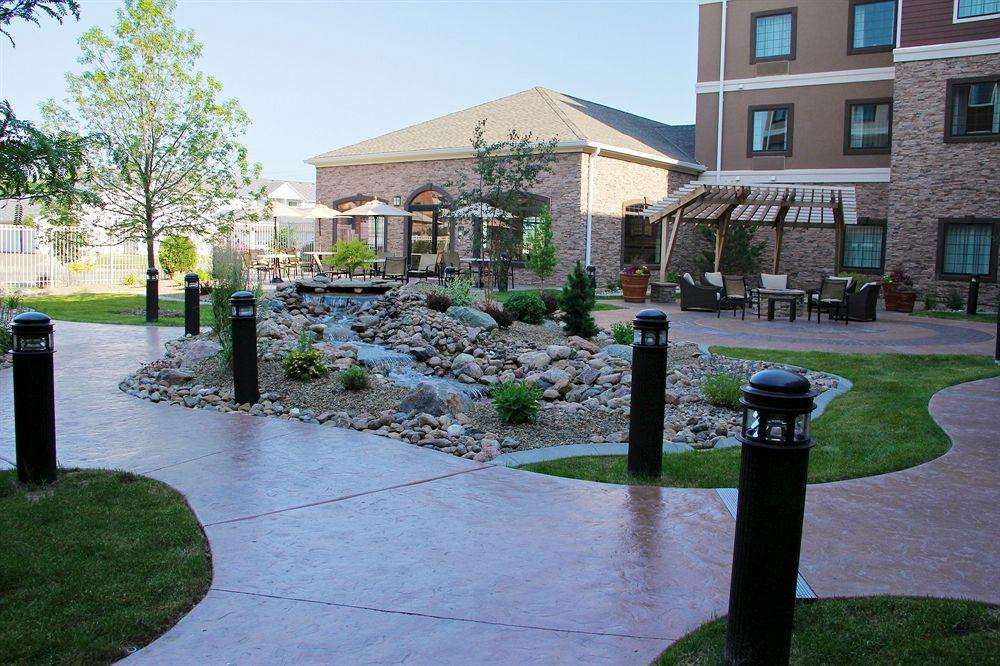 Staybridge Suites Bismarck By Ihg Kültér fotó